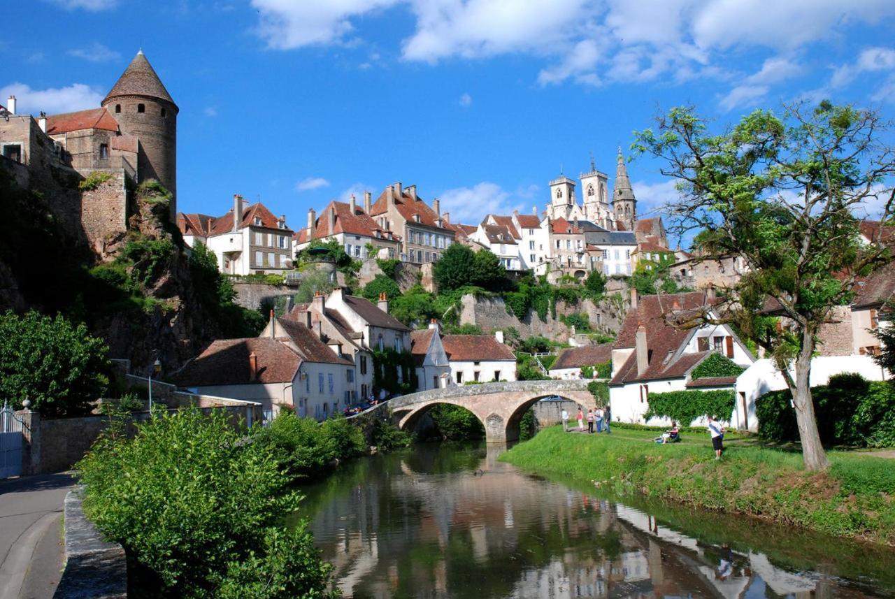 Hotel Du Commerce Semur-en-Auxois Zewnętrze zdjęcie