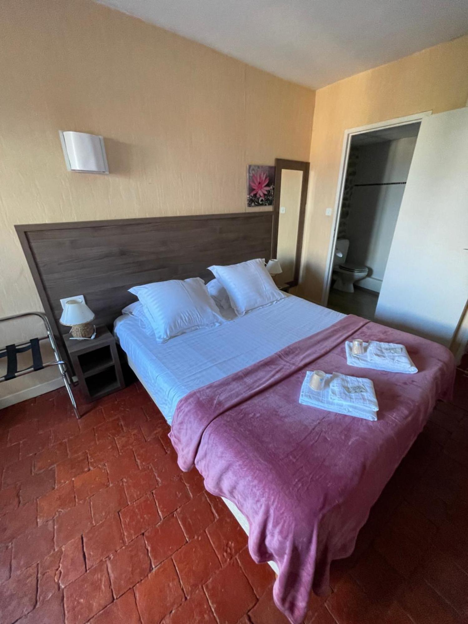 Hotel Du Commerce Semur-en-Auxois Zewnętrze zdjęcie