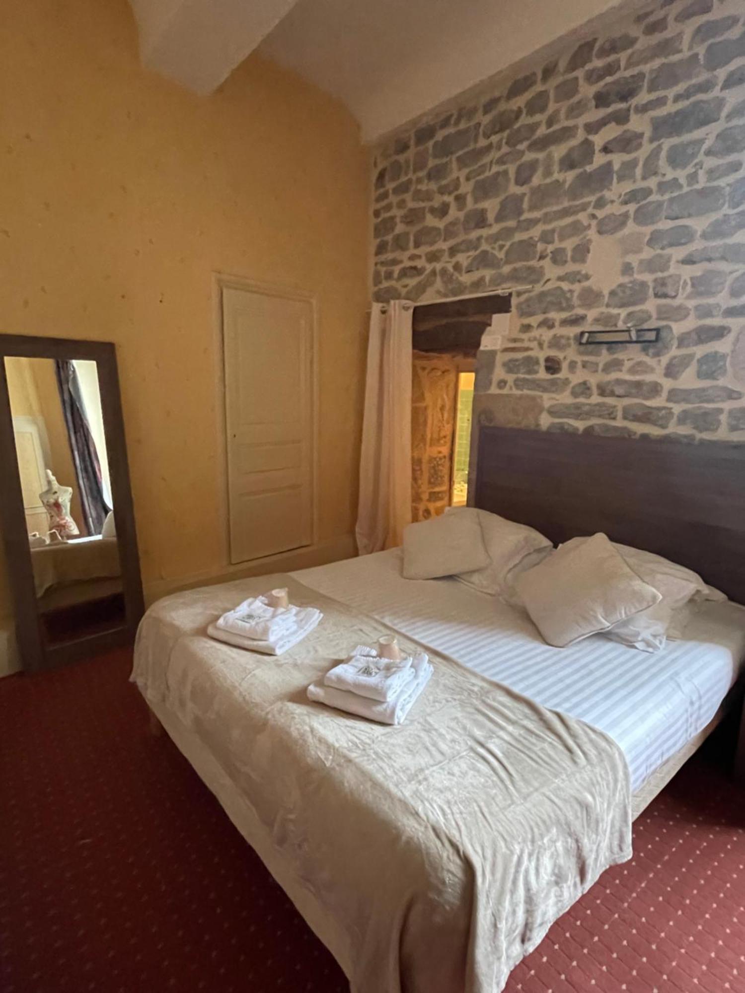 Hotel Du Commerce Semur-en-Auxois Zewnętrze zdjęcie